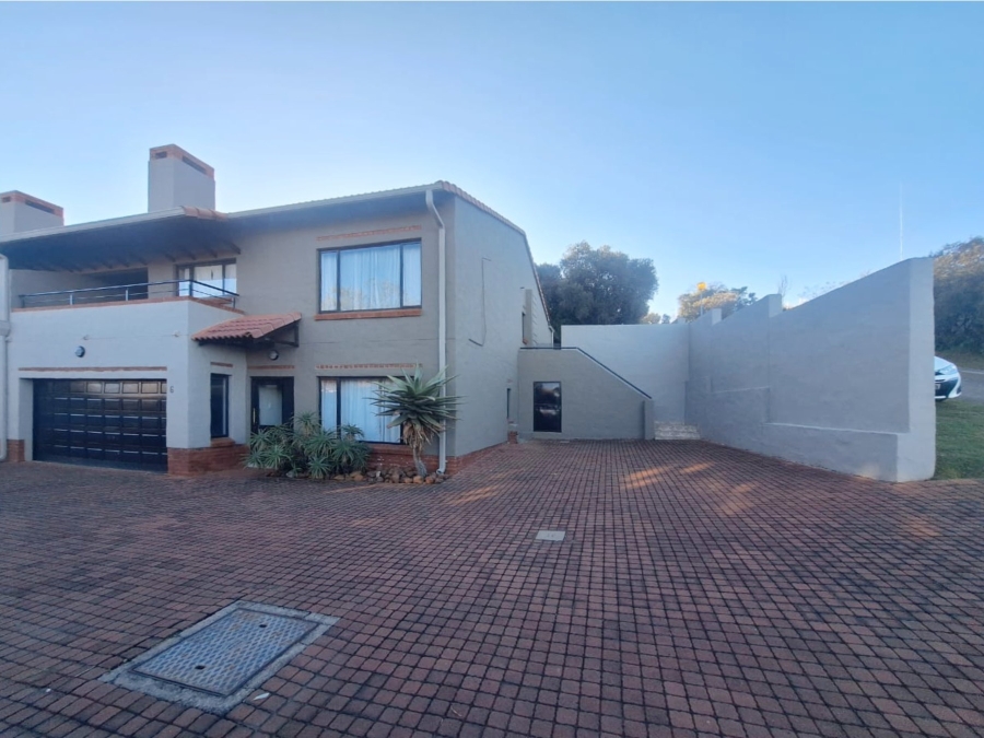 To Let 4 Bedroom Property for Rent in Xanadu Eco Park North West